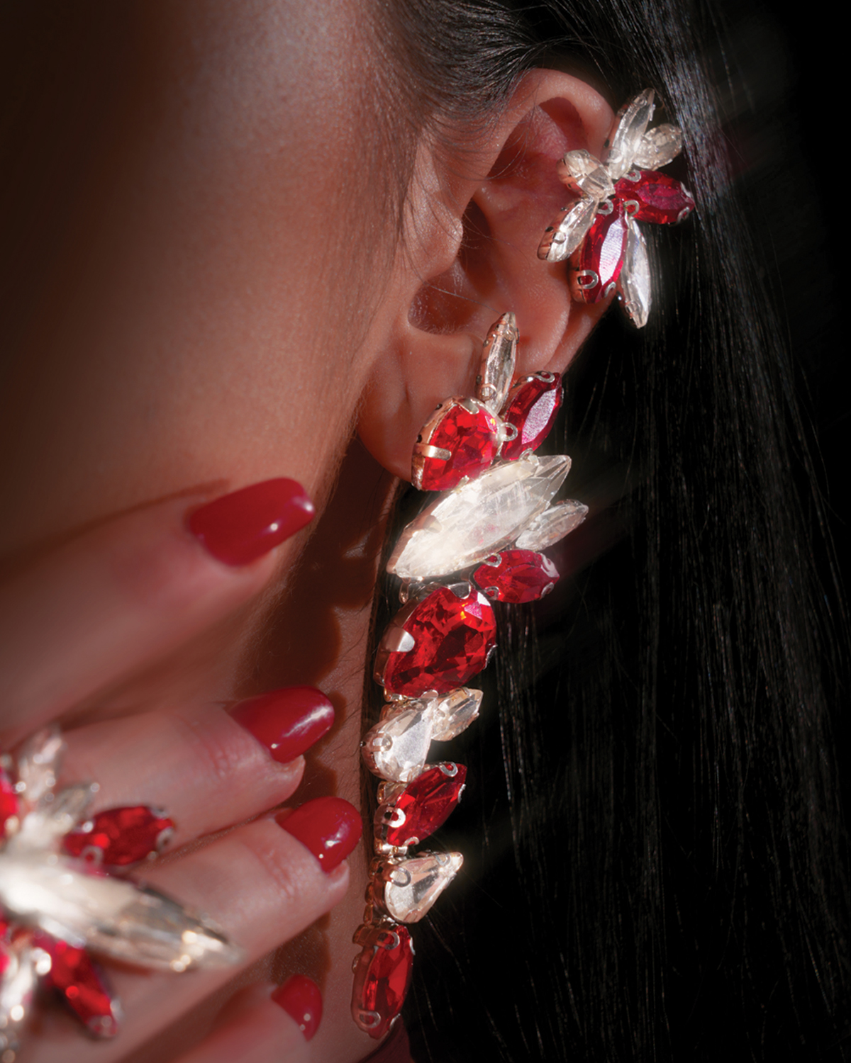 Висящи дълги обеци за бал "GLAMORATTI" ръчна изработка - Image 2