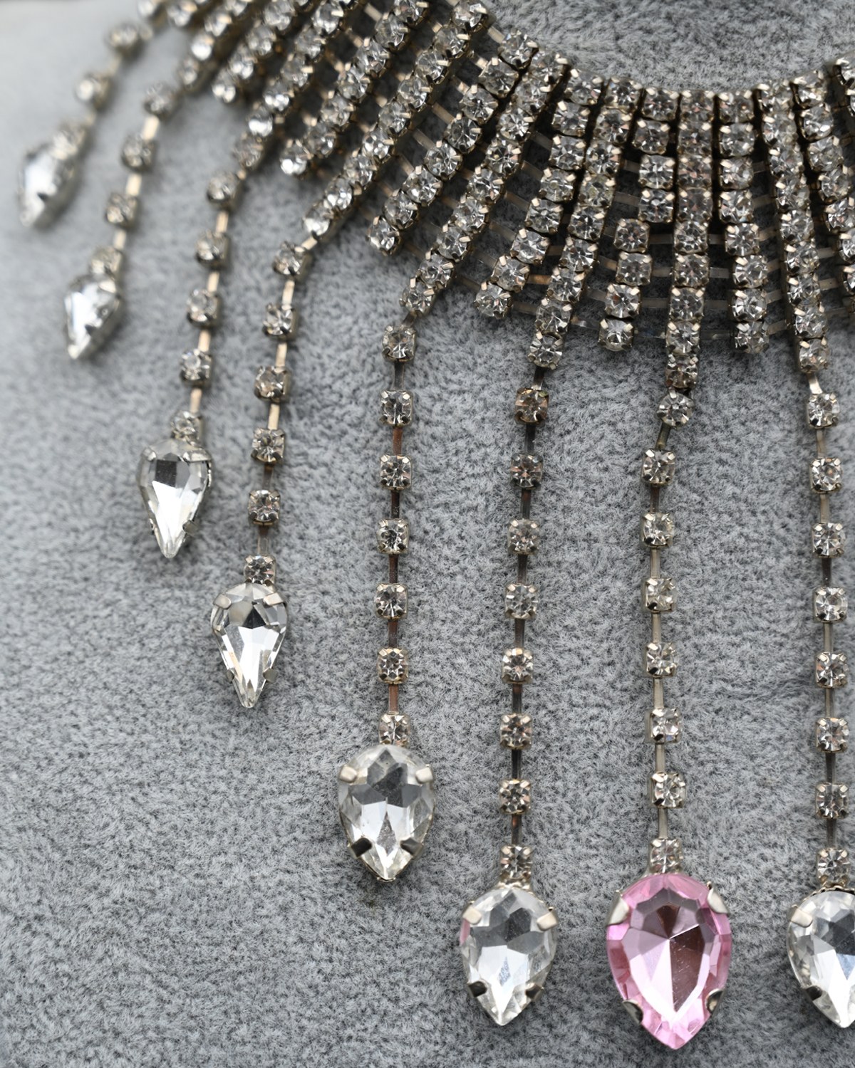 Голям чокър по врата с висящи кристали "Glamoratti Prom" Котарачето - Image 3